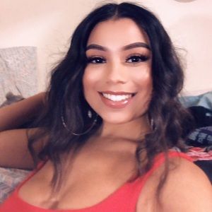 Meet your Posher, Joanna